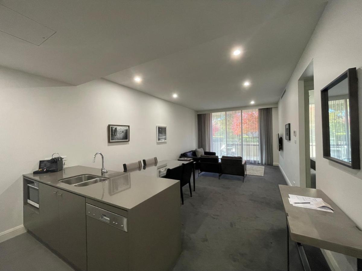 Knightsbridge Camberra Exterior foto
